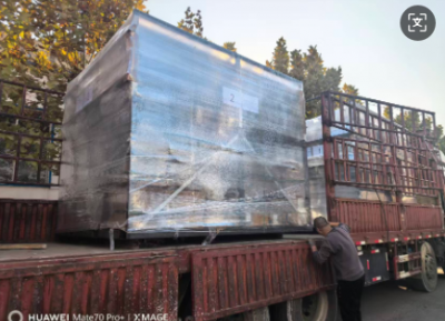 24臺托盤纏繞機(jī)